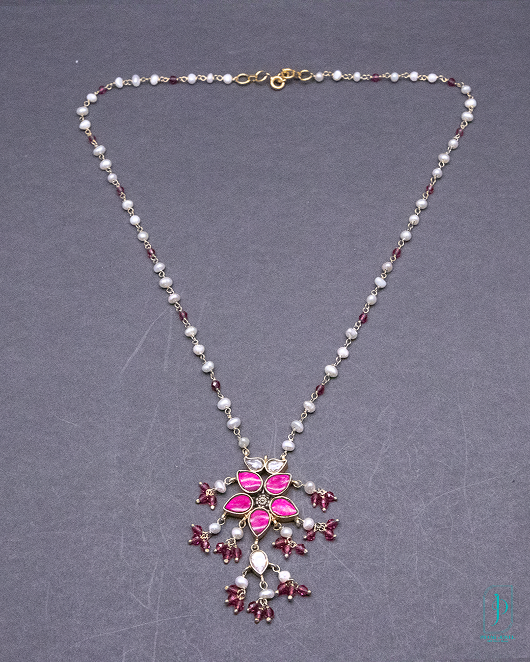 925 Silver Kundan Pendant with 24K Gold Polish & Freshwater Pearl Chain