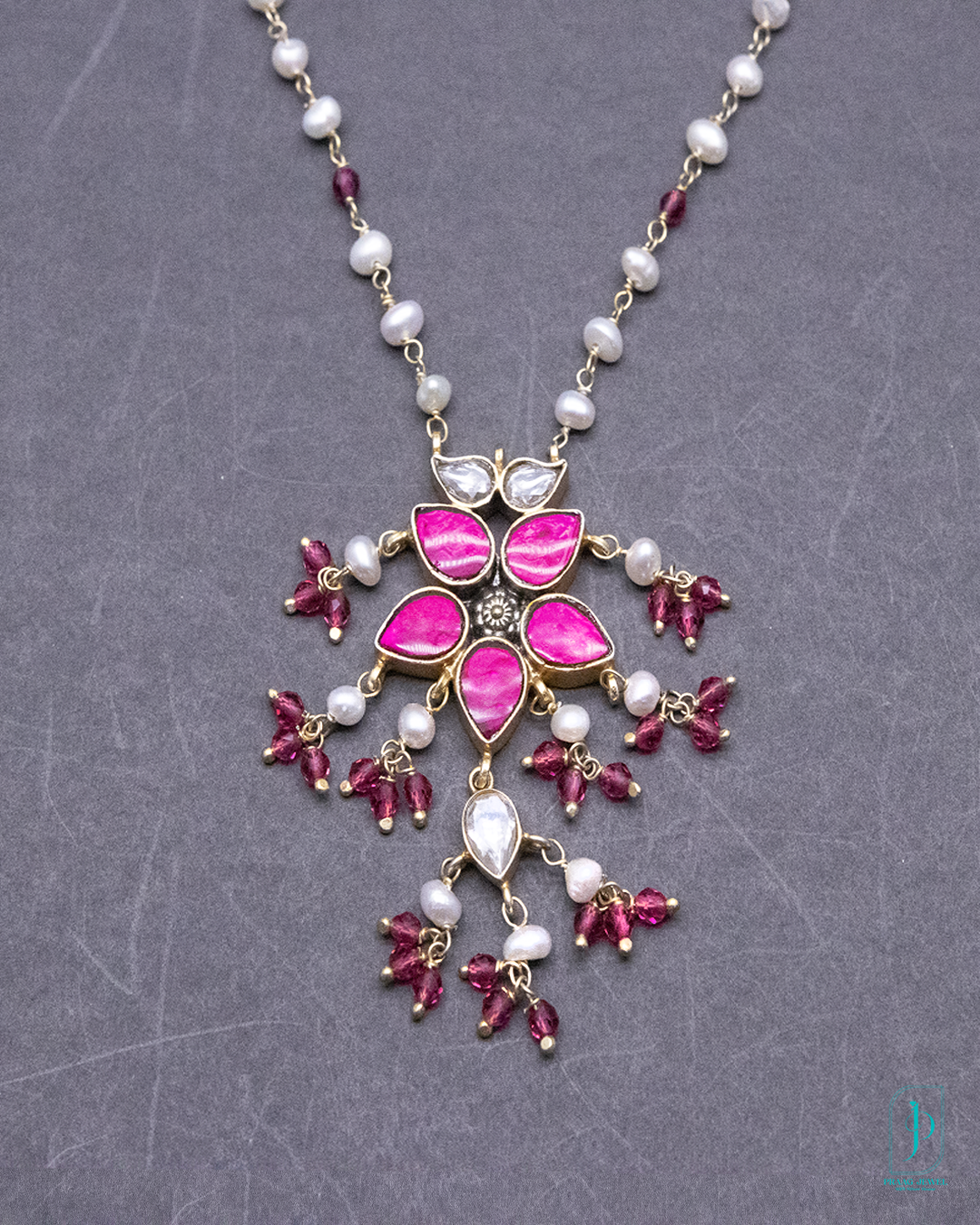 925 Silver Kundan Pendant with 24K Gold Polish & Freshwater Pearl Chain