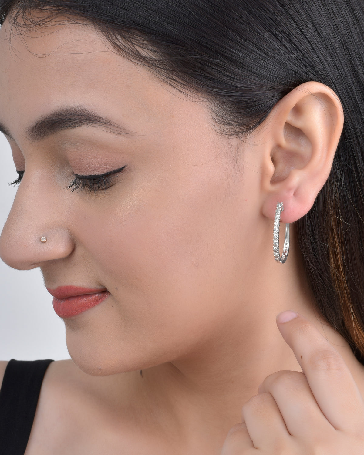 Designer Silver Ear Studs Earrings 012