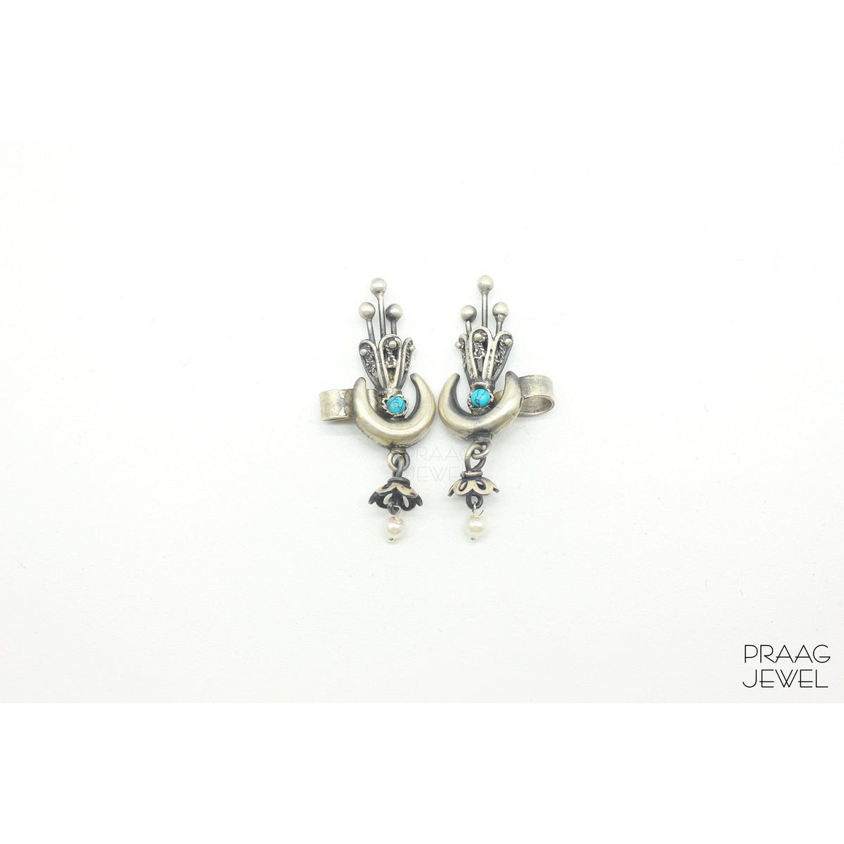 Silver earclips image 