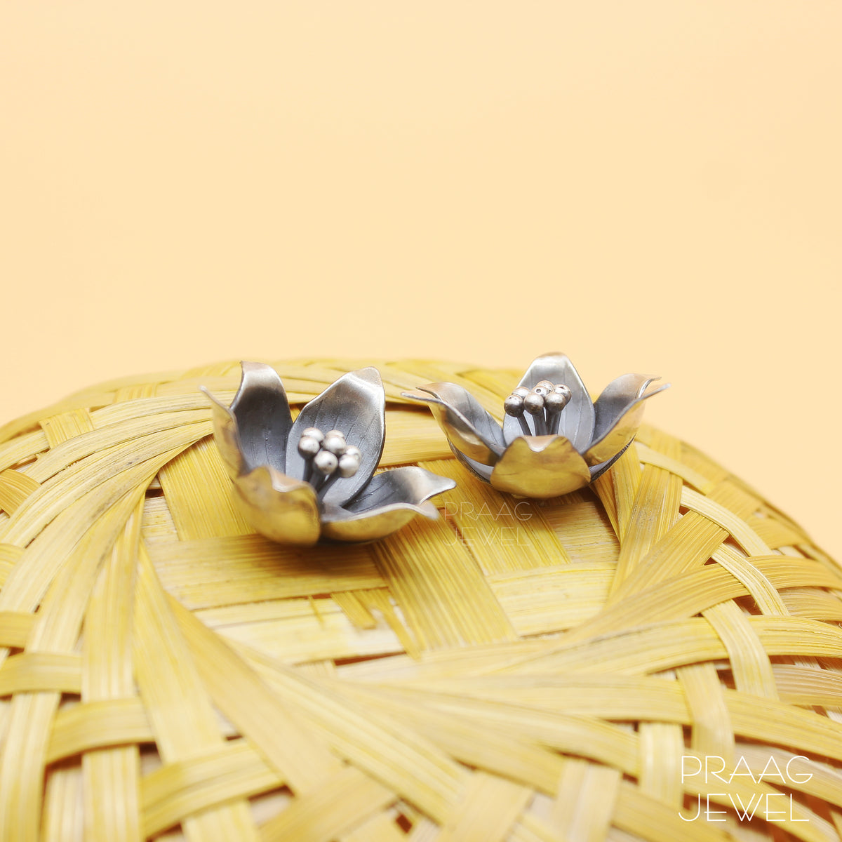  925 Silver Stud Earrings Image | silver ear studs | ear studs | sterling silver ear studs | studs for girls |
