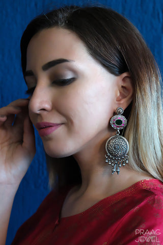 Varnam 925 Silver Kundan Earrings With Oxidised Polish | Silver Earrings Image | silver earring | sterling silver earring | 925 silver earring | earrings for girl 