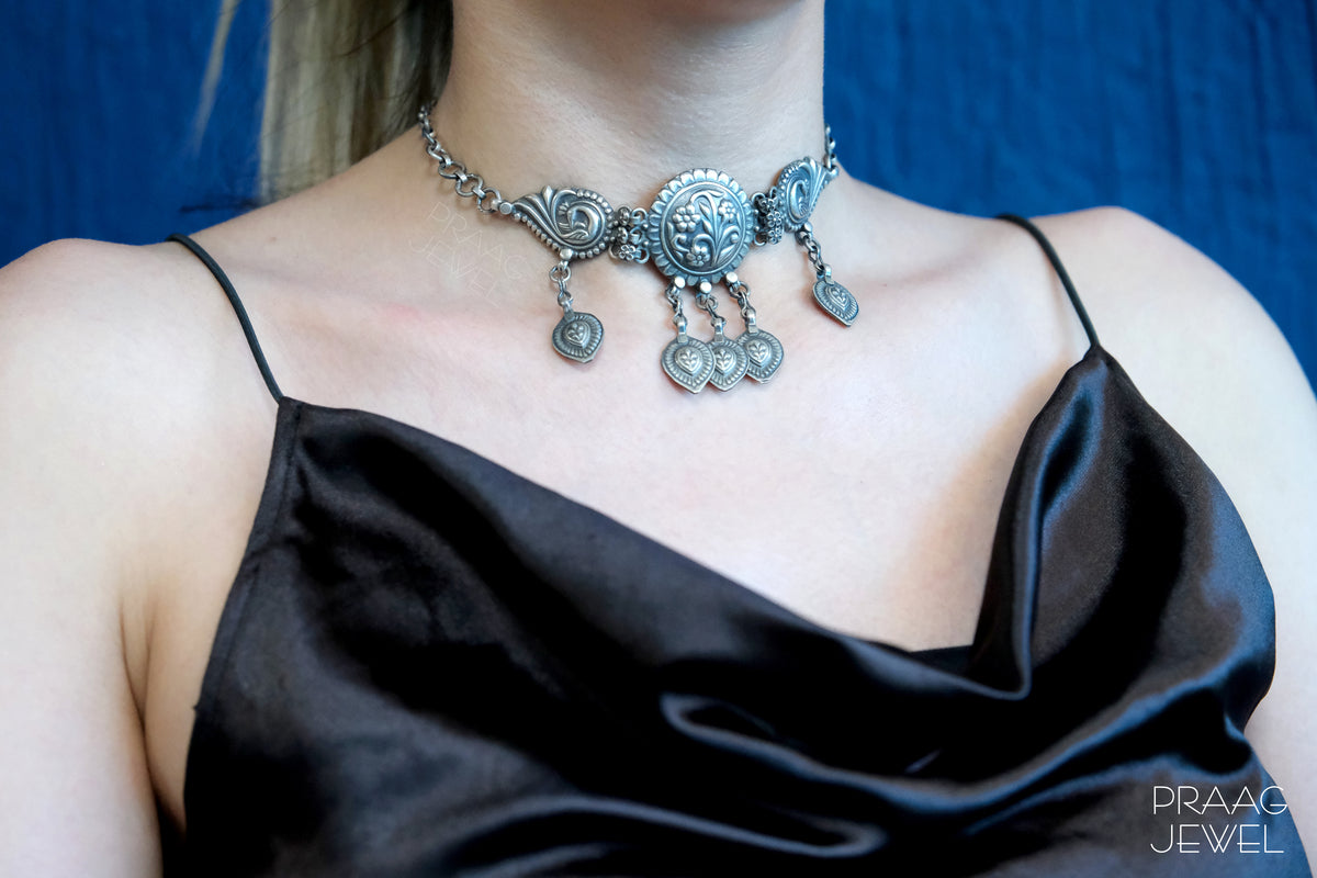 Kundan Necklace & Earrings | Necklace Image | Necklace | Silver Necklace with earrings  | Silver Necklace with earrings | 925 Silver Necklace with earring | Pure Silver Necklace with earrings | 
